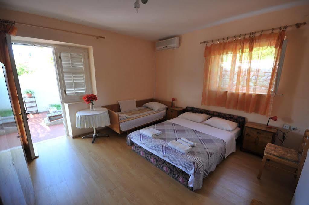 Apartments Biba ดูบรอฟนิก ภายนอก รูปภาพ